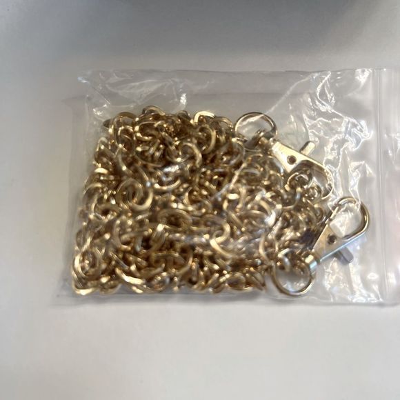 Belt Bag/ Crossbody- Embossed Reptile Pattern- Purple - Picture 11 of 11